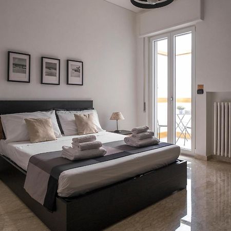 Caliph House 128 Apartment Bari Bagian luar foto