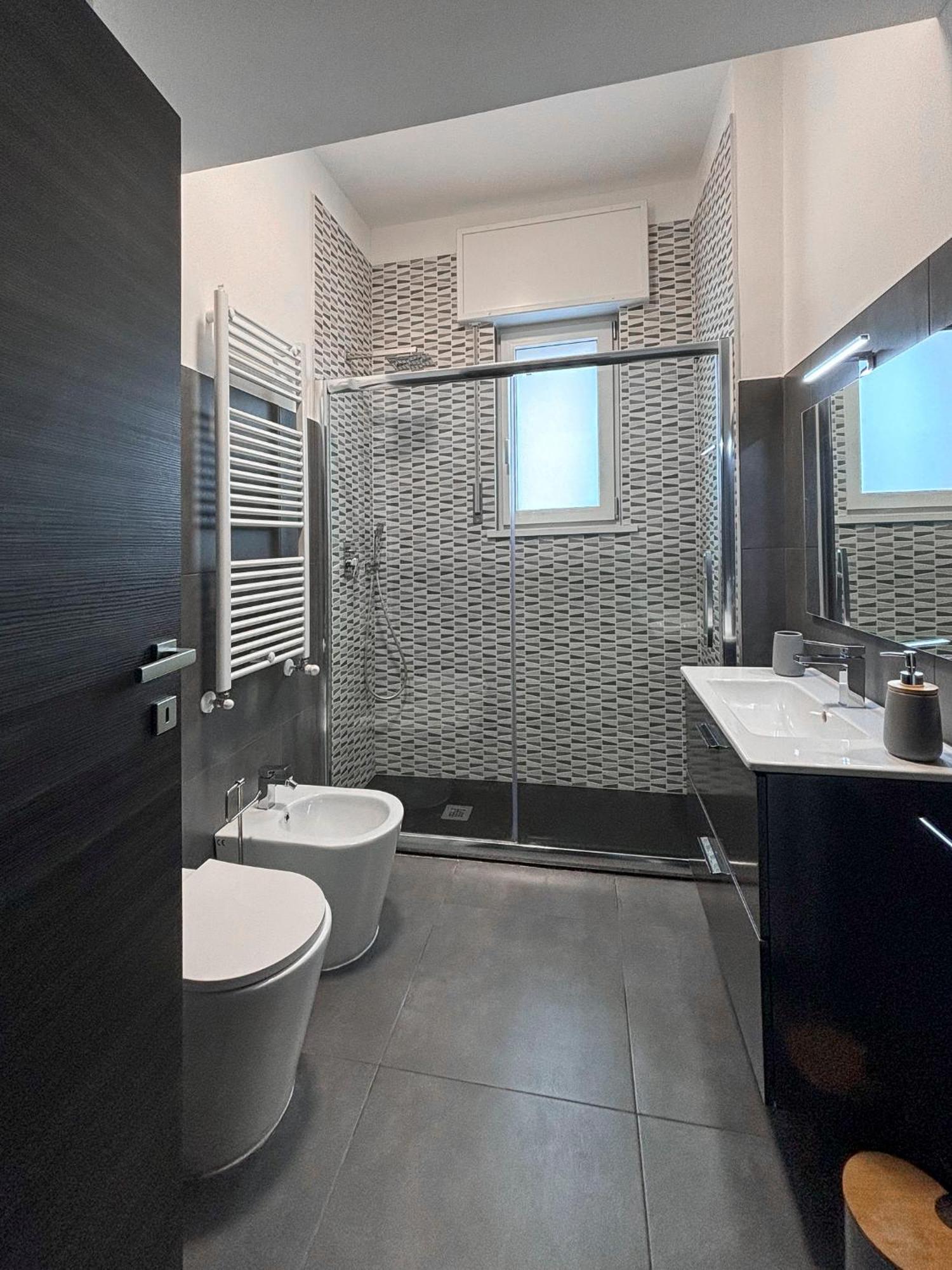 Caliph House 128 Apartment Bari Bagian luar foto